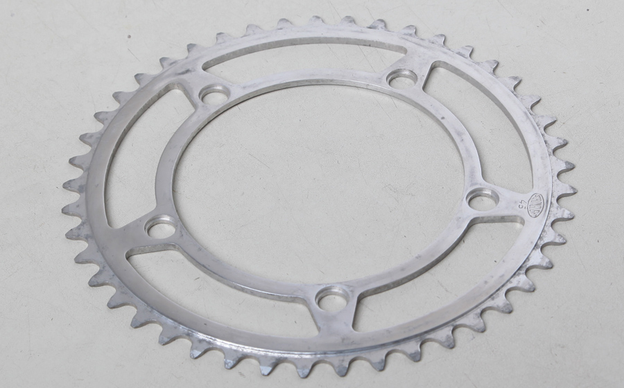 Plateau De Chaîne Stronglight 45 Dents - Alliage 122 BCD 5 Bras - Neuf - Fabriqué En France